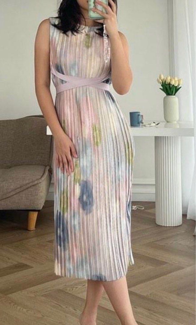 Claude print on sale soft midi dress