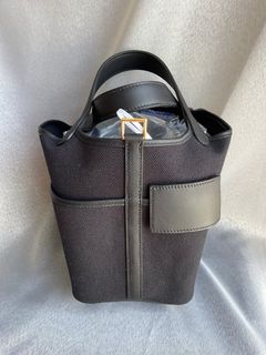 (Category: ) located in . Submitted by Mamaholic (Listing ID 1227270134, Image 1). Description: .