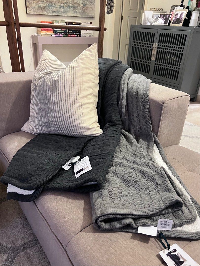 BNWT Morgan Finch Cable Knit Sherpa Throws