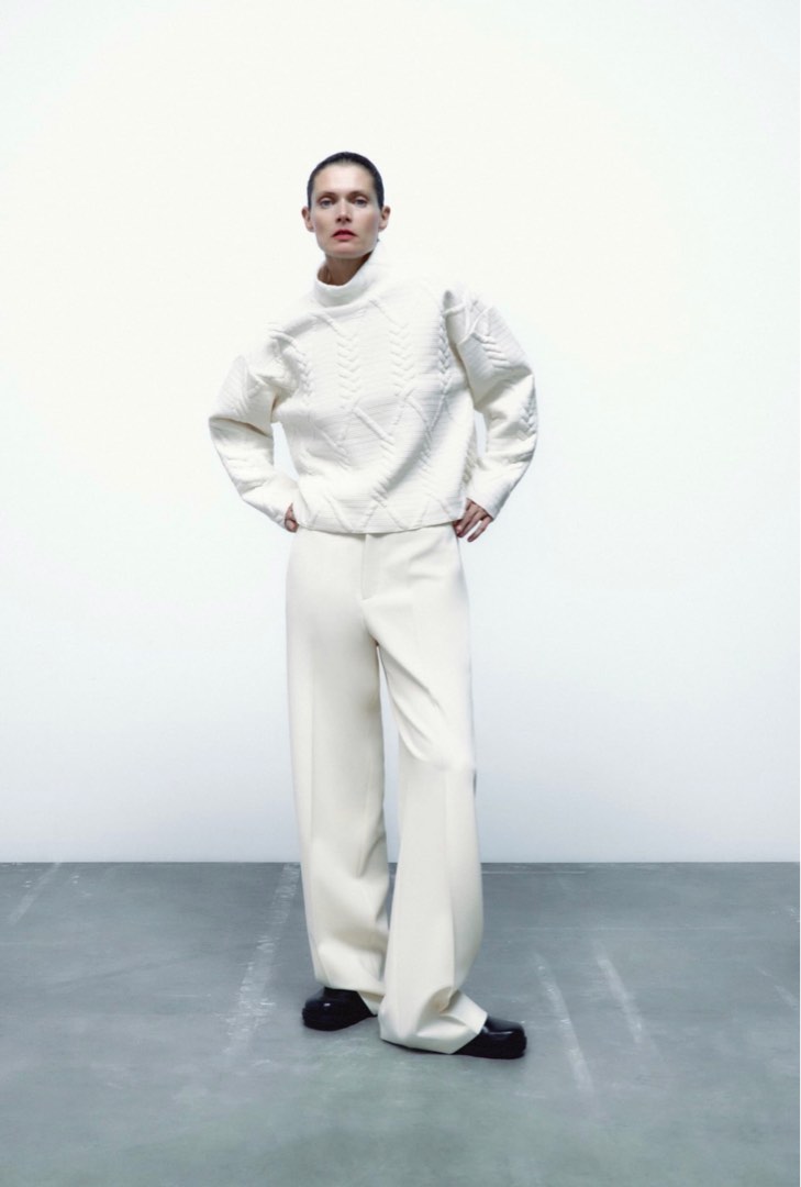 Zara outlet quilted sweatshirt
