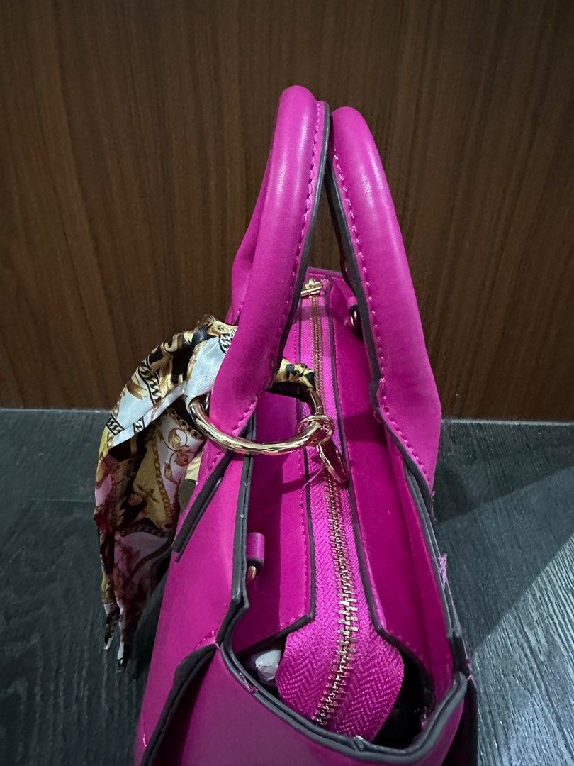 Aldo scarf bag store