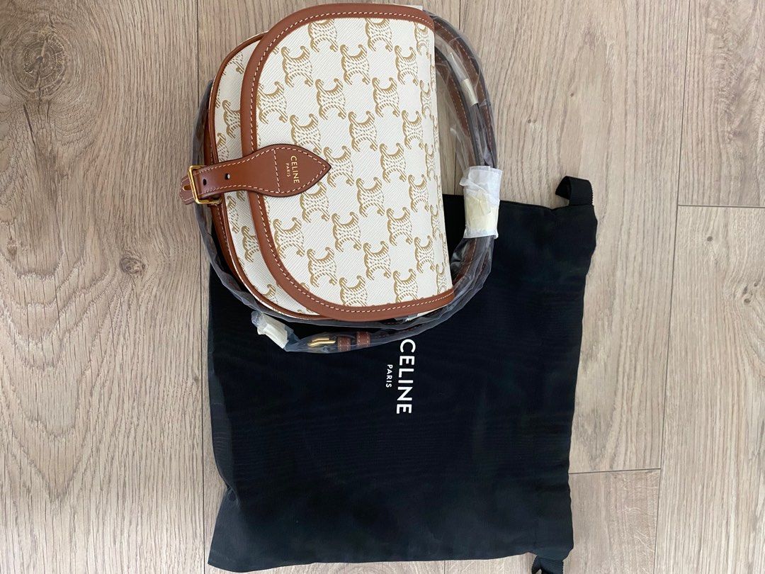 Celine MEDIUM FOLCO BAG IN TRIOMPHE CANVAS AND CALFSKIN Luxury