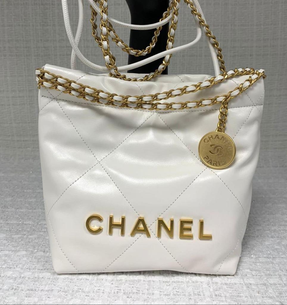 Chanel 22 Mini 23S Pink, Luxury, Bags & Wallets on Carousell