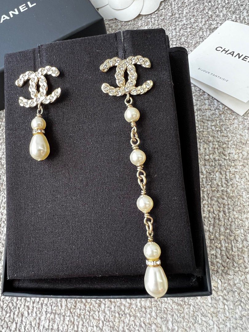 Chanel B19 Dangling Cc Earrings, Luxury, Accessories on Carousell