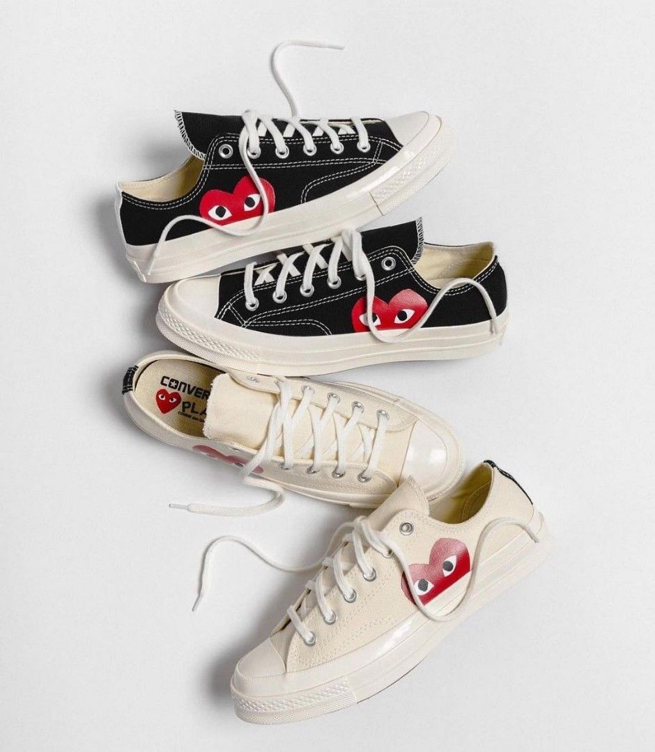 Cdg converse peeking heart clearance