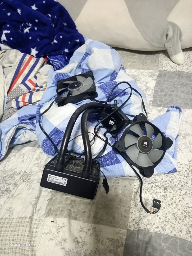 Corsair Liquid CPU Cooler with Fan, Computers & Tech, Parts & Accessories, Computer Parts on