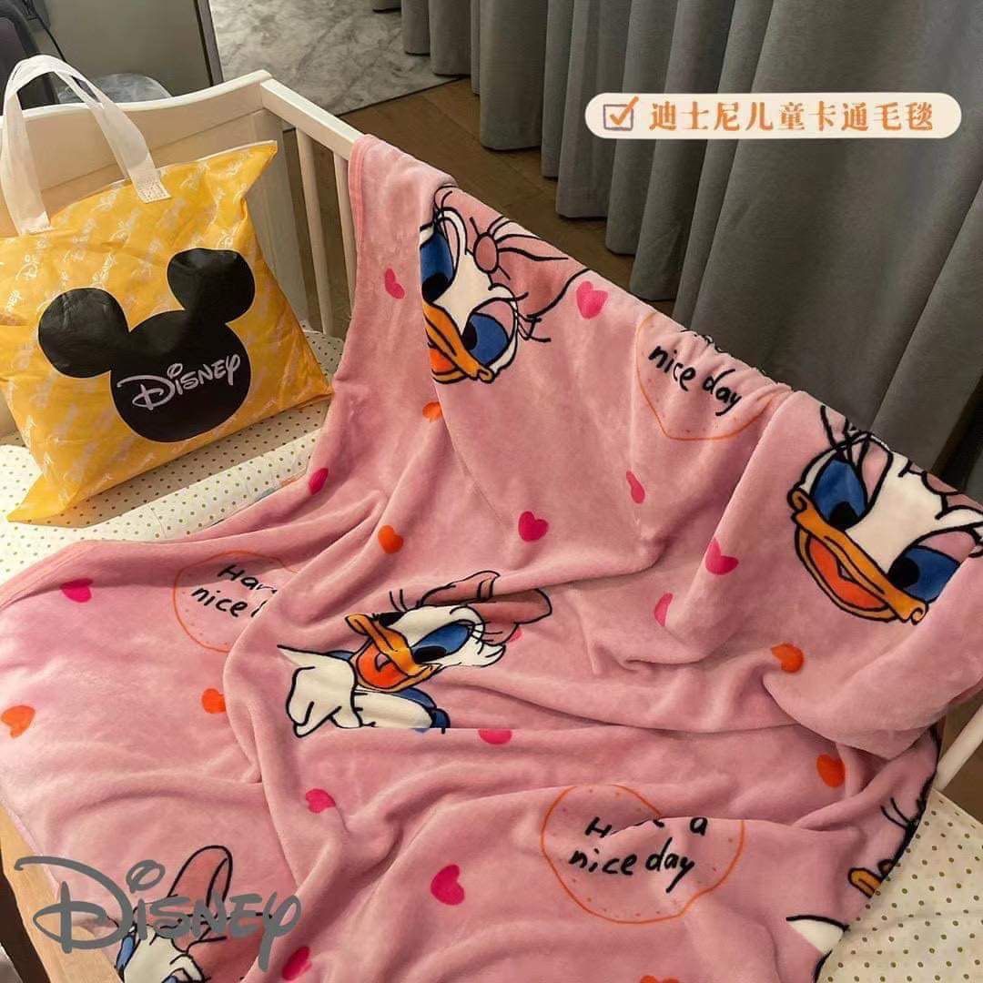Disney Fleece Blanket - Minnie Mouse (Category: Other Kids Furniture) located in Pasig City. Submitted by mommingrid (Listing ID 1227253597, Image 3). Description: 📣 Disney Children Blankets Fleece Tupe- ClassA Price: Php390 FIXED PRICE Details: 📌Fabric: Fleece Type 📌Size: 120x150cm Single Size 📌With Paper Bags ➡️Color may also vary due to lighting/photo edit ➡️Location: Dela Paz Pasig ➡️Shipping: J&T, GRAB, LALAMOVE, MRSPEEDY ⛔️NO SHOPEE CHE