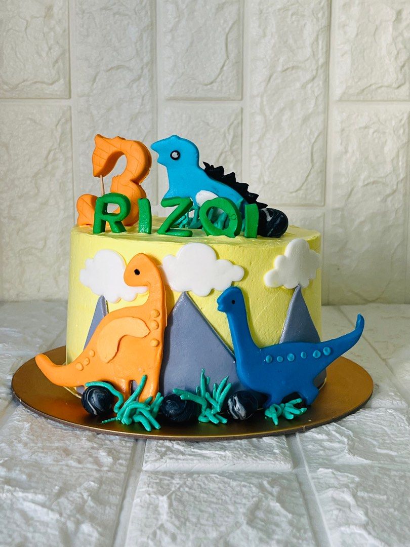 Dino Cake – legateaucakes