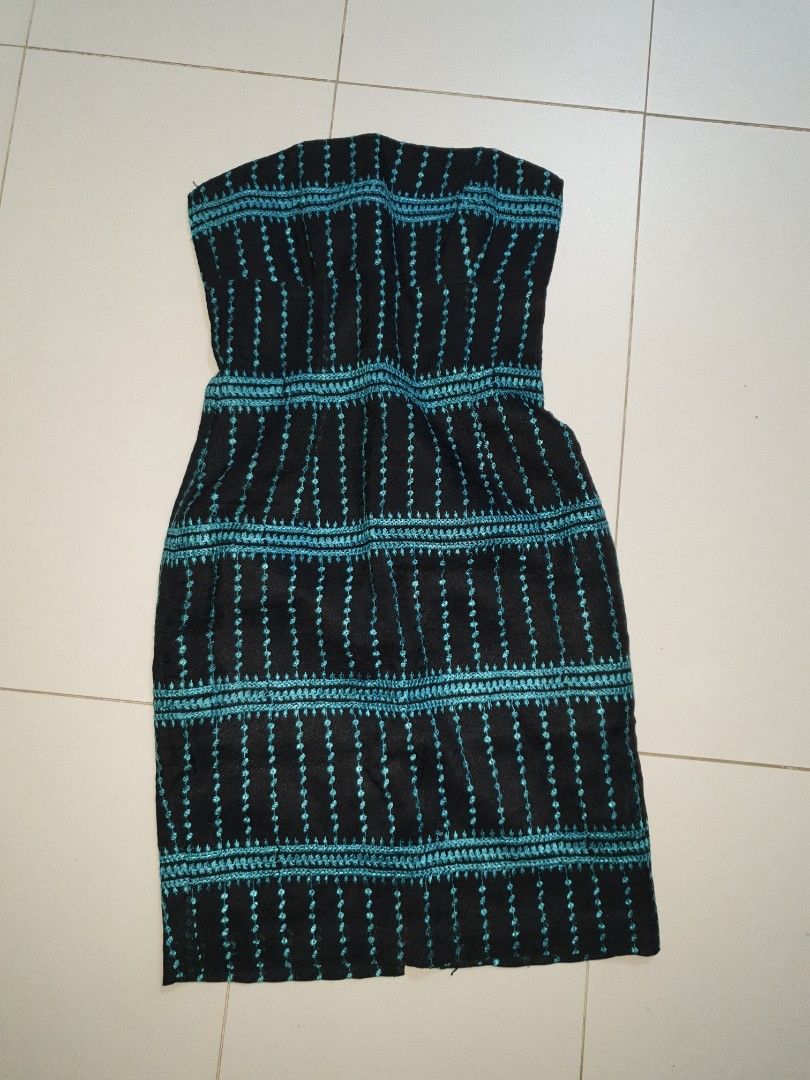 Embrodiery dress, Women's Fashion, Dresses & Sets, Dresses on Carousell