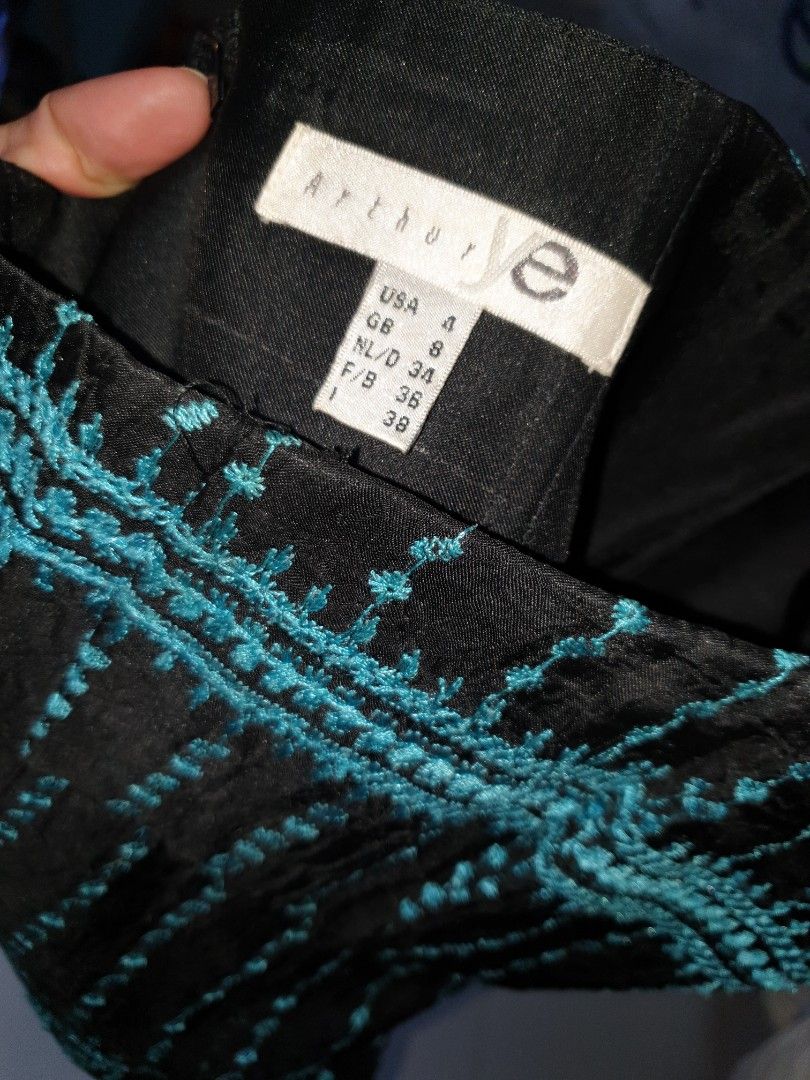 Embrodiery dress, Women's Fashion, Dresses & Sets, Dresses on Carousell