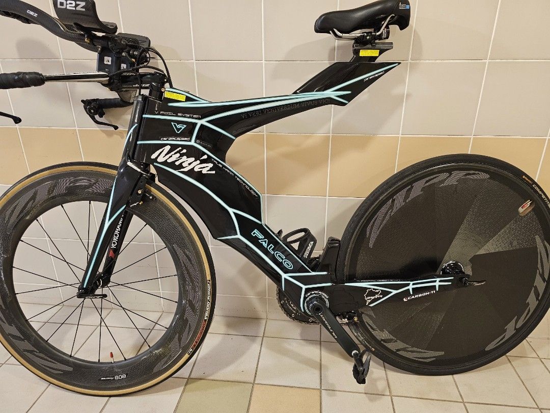 Falco v 2025 tt