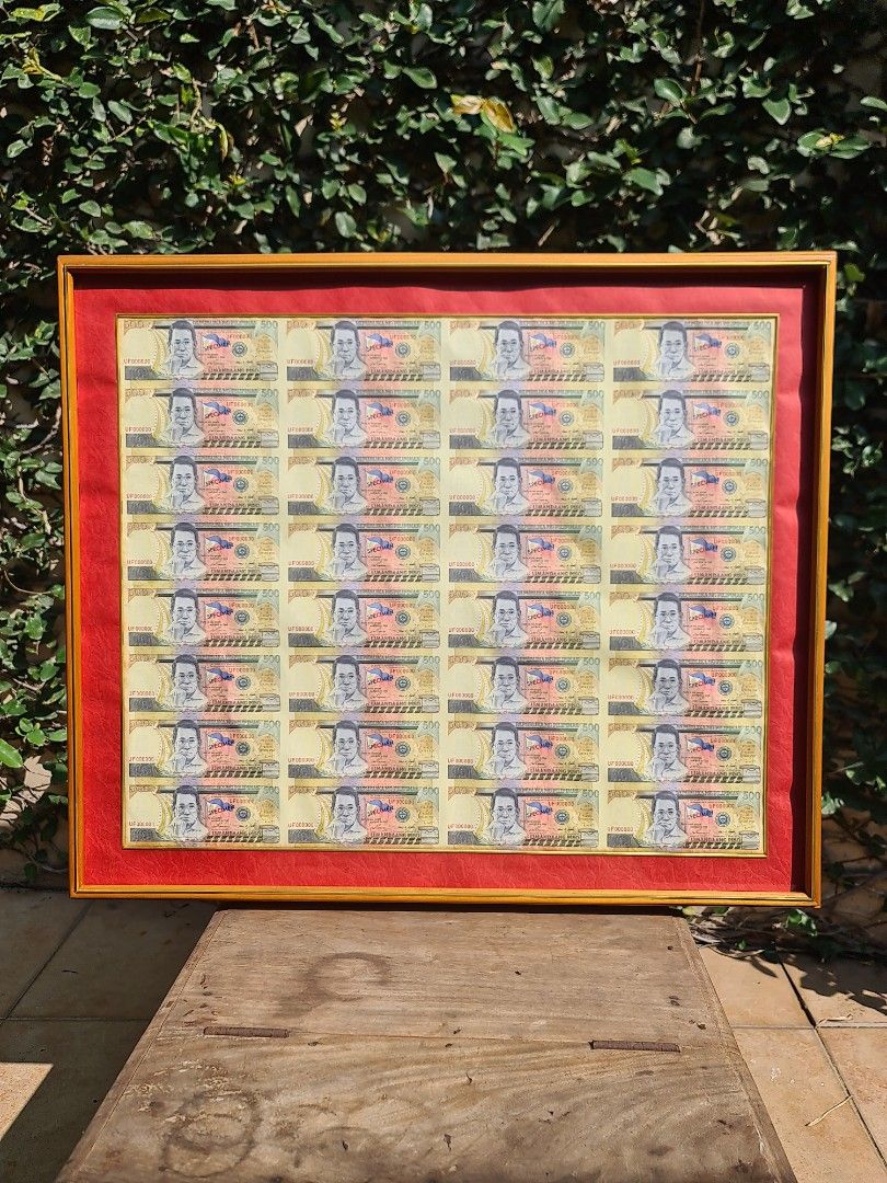 Framed - P500 specimen banknotes (Category: Currency) located in Makati City. Submitted by harvesting_game (Listing ID 1227253669, Image 3). Description: Beautifully Framed see-thru panel. P500 specimen bank notes. A great conversation piece. Perfect for the Study area.. enjoy!.