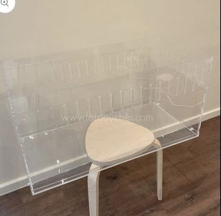 Free to good home: Clear acrylic tank with lid (for hamster) - 80 x 40 x 50cm