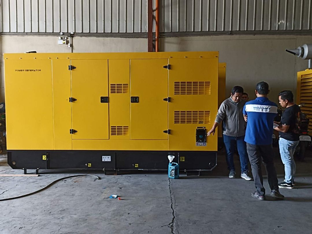 GENERATOR AND ATS FOR SALE!!!, Commercial & Industrial, Construction