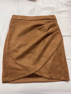 high waisted skirt