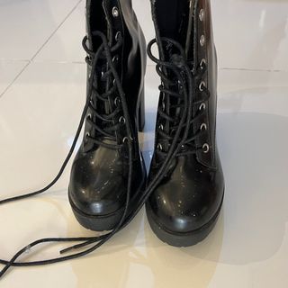 H&M Black Boots Size 7