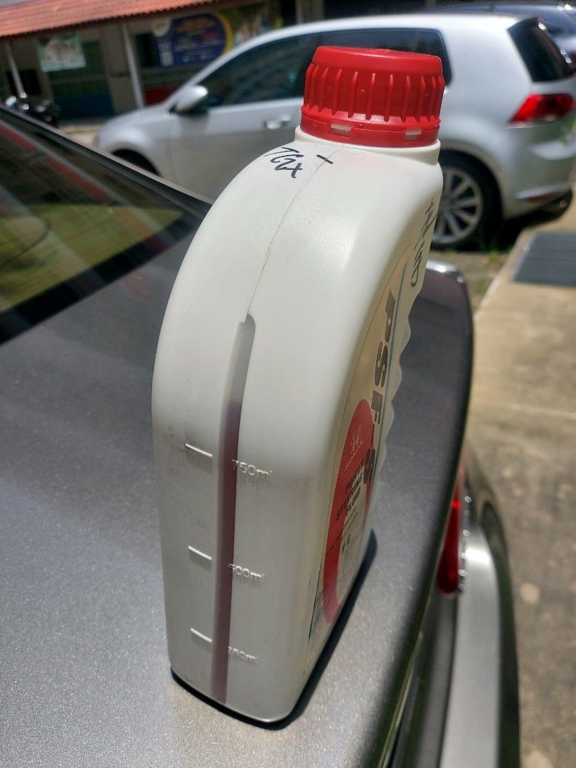 Honda Power Steering fluid PSFS, Car Accessories, Accessories on Carousell