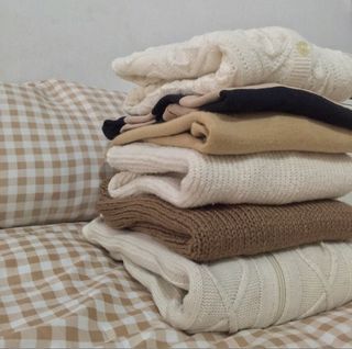 Knitted Bale/Bundle (43 pcs)
