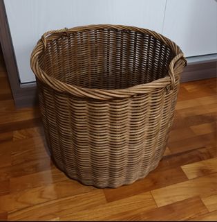 (Category: ) located in . Submitted by teatan (Listing ID 1227361813, Image 1). Description: .