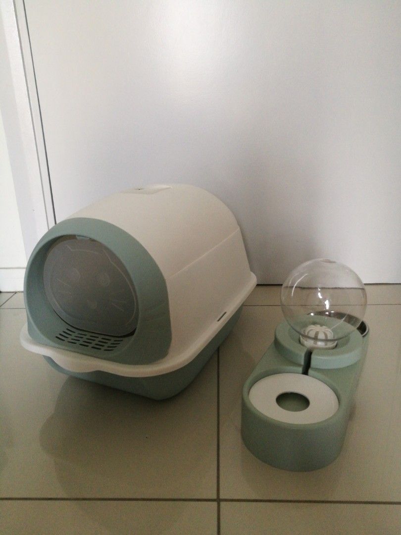 Cat Litter Box, Water Dispenser, Pet Supplies, Homes & Other Pet