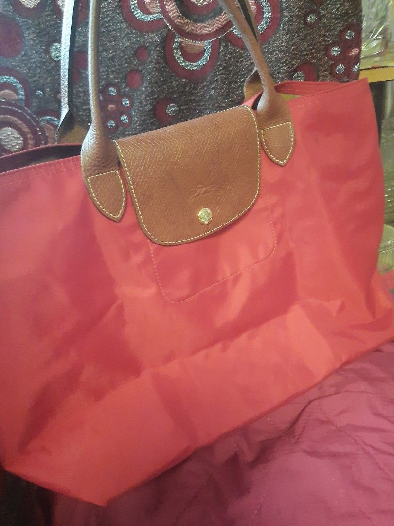 Longchamp original tote bag in red on Carousell