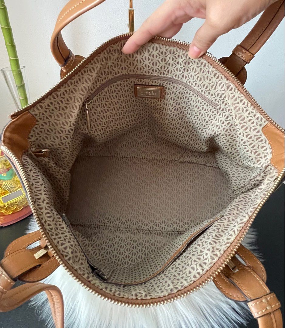 Louis Quatorze LQ bucket bag, Luxury, Bags & Wallets on Carousell