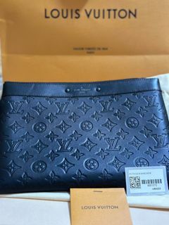 Brand New! Louis Vuitton Ltd Edition Pochette Voyage MM~M81204, Luxury,  Bags & Wallets on Carousell