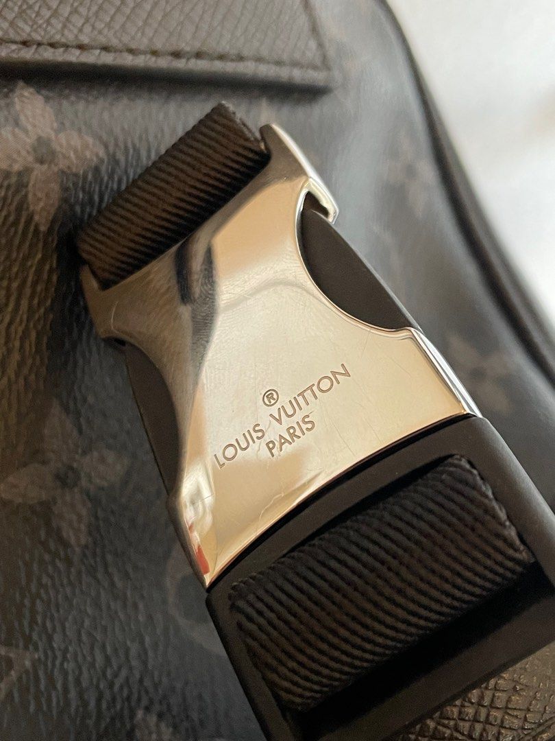 Louis Vuitton White Monogram Taigarama Outdoor Bumbag Leather Pony-style  calfskin ref.640980 - Joli Closet