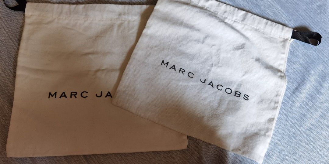 Marc Jacobs dustbags (Category: Luxury Accessories) located in Cavite. Submitted by eynzel (Listing ID 1227301527, Image 2). Description: Marc Jacobs dustbag..