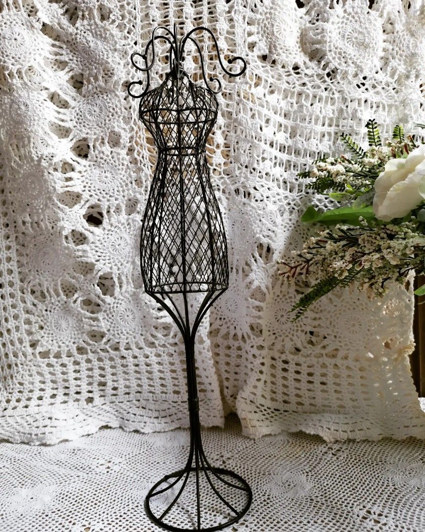 Wire dress form jewelry stand cheap
