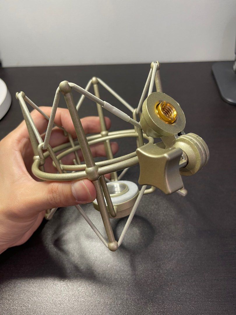 metal-microphone-shock-mount-on-carousell