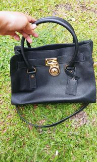 (Kategori: ) berada di . Dikirim oleh joyko85 (ID iklan 1227415635, Gambar 1). Deskripsi: .