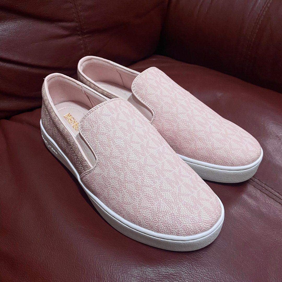 Michael kors keaton hot sale slip on pink