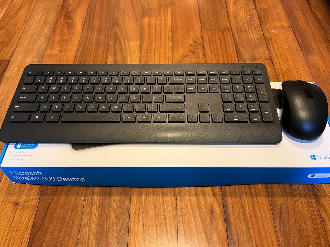 Microsoft Wireless 900 Keyboard and Mouse, Computers & Tech, Parts & Accessories, Computer