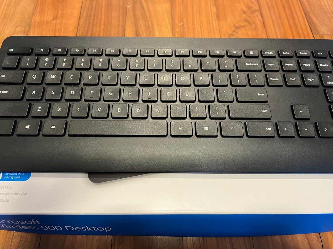 Microsoft Wireless 900 Keyboard and Mouse, Computers & Tech, Parts & Accessories, Computer