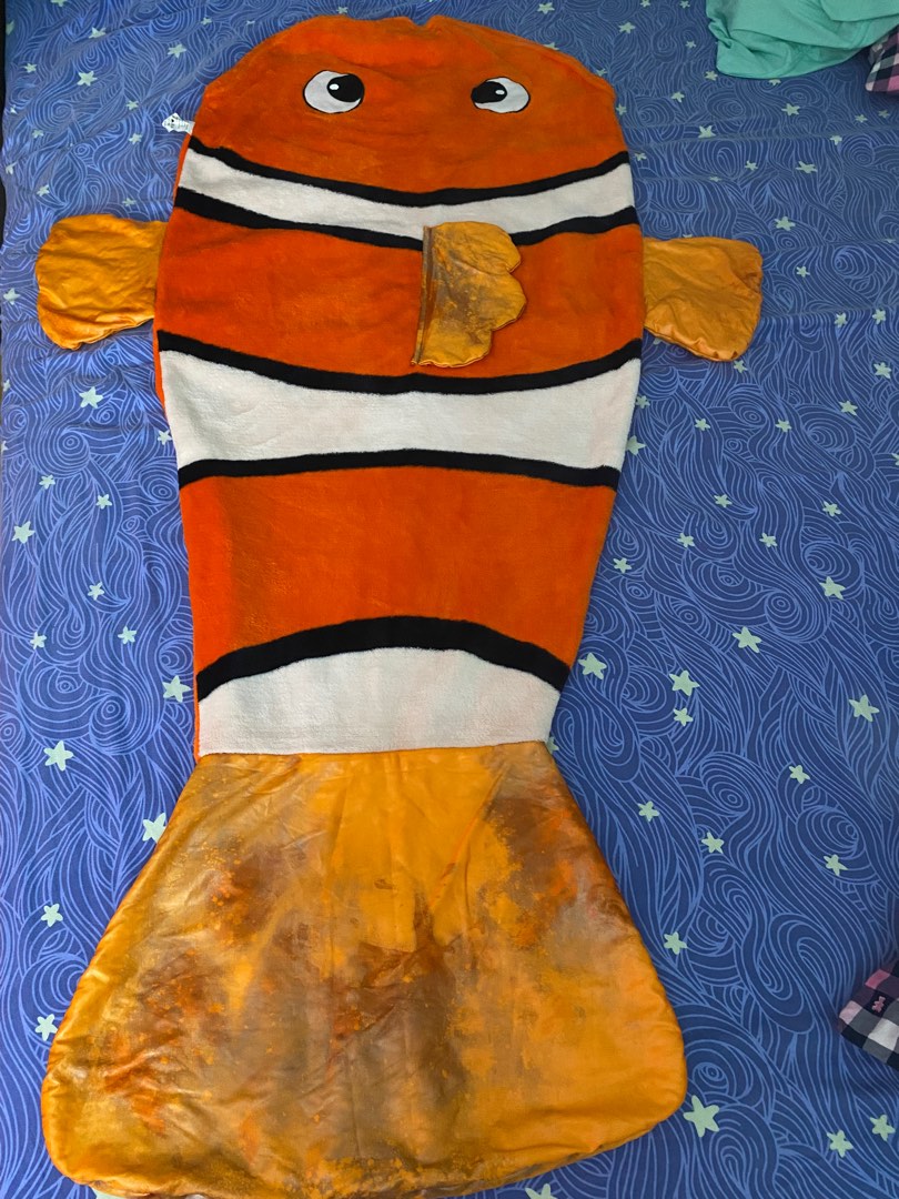 Nemo blanket on Carousell