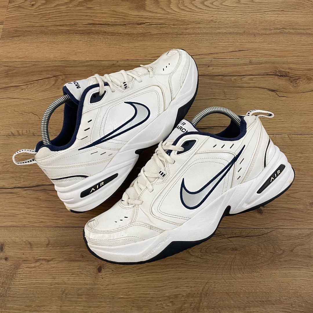 Aq7 nike best sale