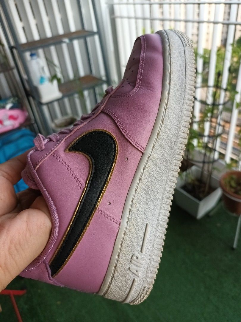 Air force hotsell 1 bright pink