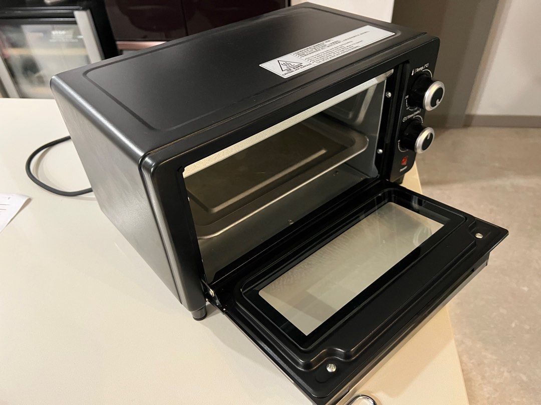 Perfect 10 Panasonic oven selling at only 30, TV & Home Appliances