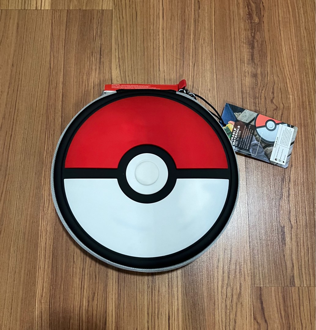 Pokeball nintendo store switch case