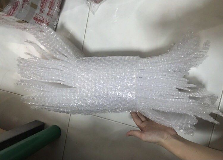 pre cut bubble wrap 35 pcs, Hobbies & Toys, Stationery & Craft, Craft