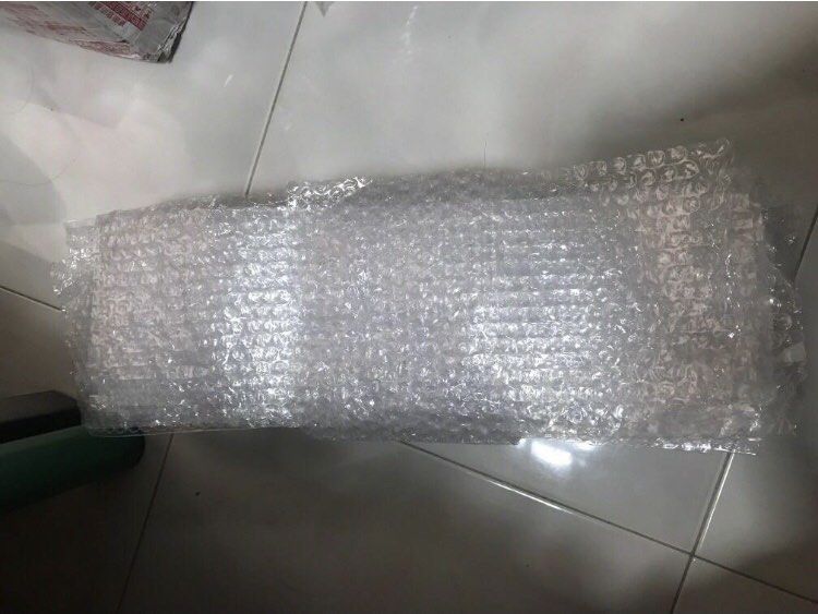 pre cut bubble wrap 35 pcs, Hobbies & Toys, Stationery & Craft, Craft