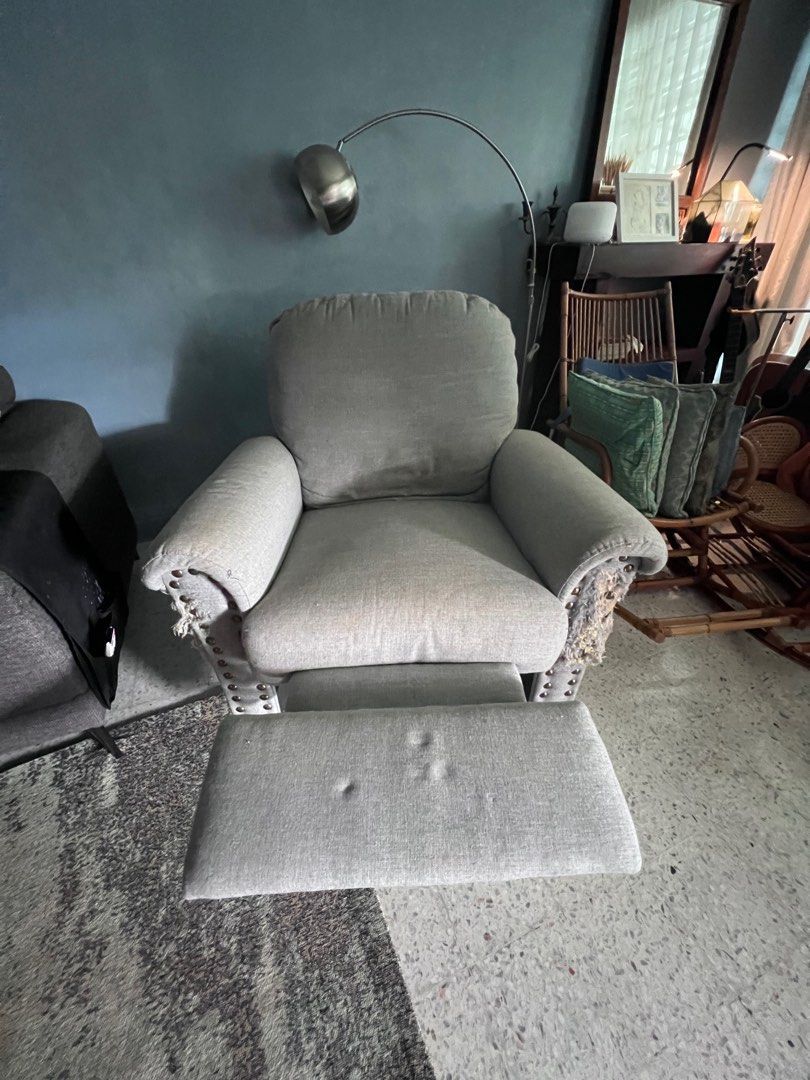 Fella design top recliner chair