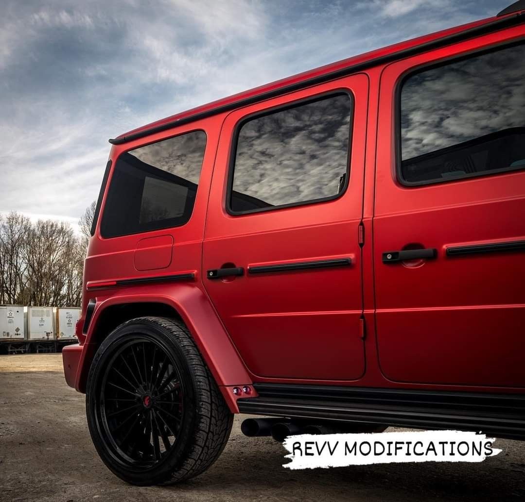 SATIN RED spray paint, Mercedes Benz G 800, Car Accessories, Car