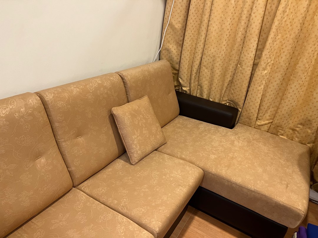 [self collect]seahorse sofa for sale, for pick up only, Furniture