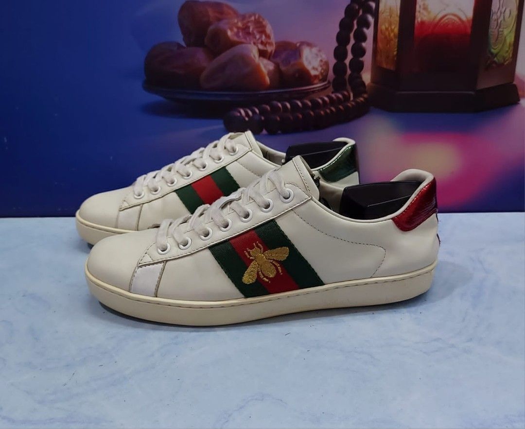 Sepatu Gucci Gucci White Bee Trainers Men's Ace Sneaker White
