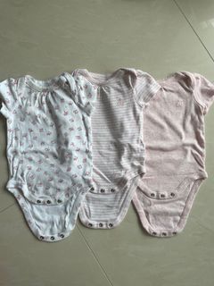 （分類：）位於 。 由 isabeaux 提交（商品編號 1227255427，圖片 1）。簡介： 。