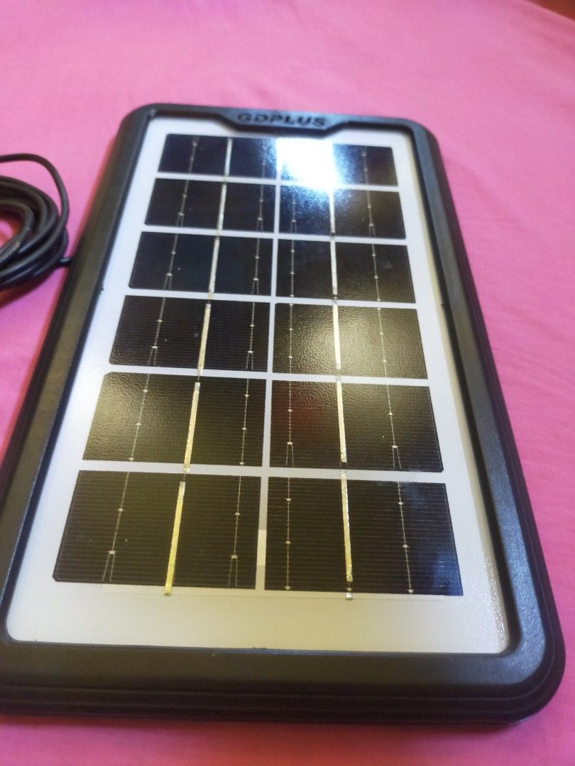 Solar panel (Category: Other Gadgets) located in Pasay City. Submitted by 22aileen (Listing ID 1227305227, Image 2). Description: Solar panel Ready to use Female port... Peak power 3.5w.