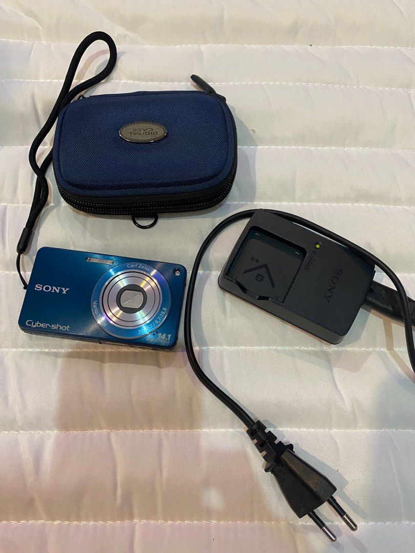 SONY CYBER SHOT Carl Zeiss W 350 preloved on Carousell