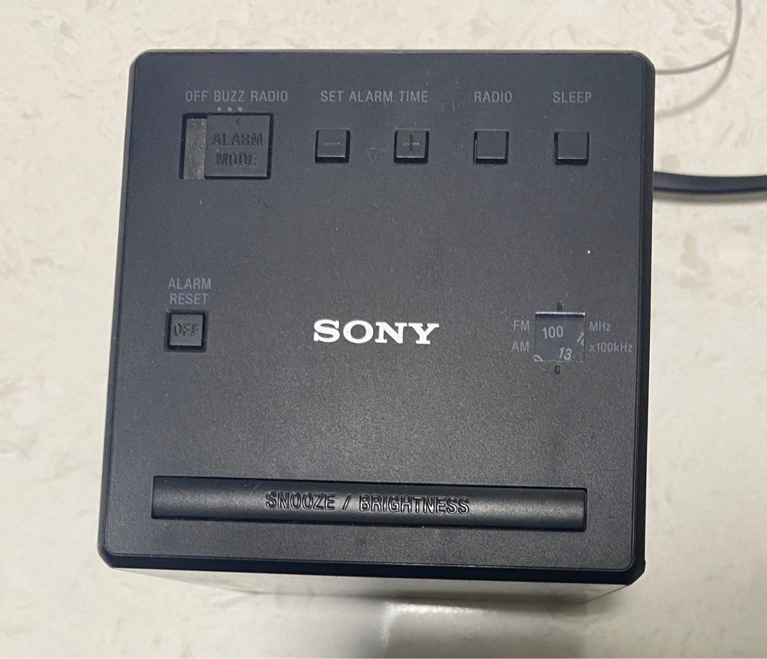 Sony FM radio clock, Computers & Tech, Parts & Accessories, Other ...